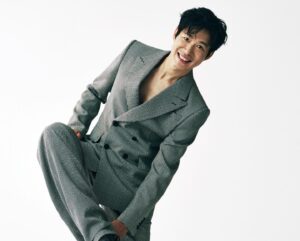 Yu Jun-sang Instagram - We can do it !!!
 
#경이로운소문2_카운터펀치 
#luxurymagazine 
#yujunsang 
#gamotak #함께가시죠^^