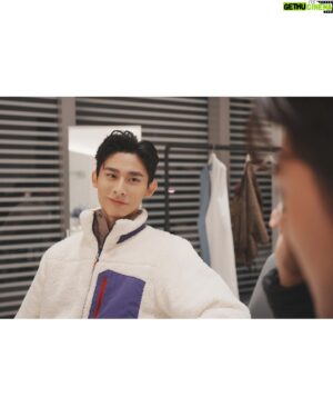 Yu-Tung Lin Instagram - ⁡
感謝大家又再一次的和我們度過這美好的夜晚😎
⁡
感謝世豪哥 @lisley 的用心🙏 讓我們有這個機會獻唱給大家😎
⁡
謝謝原唱 @kennyw0317 的危愛 真的好好聽🥰
謝謝 @ceon0693 溫老師一直以來的支持與鼓勵🙏
⁡
謝謝 @kaihsu_ 看見你在我面前就不緊張了😌
⁡
謝謝 @kiseki_dear.to.me 奇蹟讓我們K4能站在舞台上一起唱歌🥰
⁡
#奇蹟
#演唱會
⁡