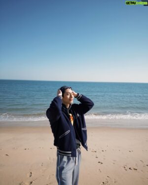 Yu-Tung Lin Instagram - ⁡
陽光明媚🌞
⁡
⁡
#新年快樂