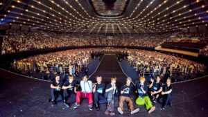 Yudai Ohno Instagram - Da-iCE ARENA TOUR 2023 -SCENE- 大阪公演1日目

お越し下さった皆様配信でご覧くださった皆様、

ありがとうございました✨

さいっっっっっこうに楽しくて幸せな時間でした。

個人的には反省点や悔しい点もあったので今日より明日。
明日より福岡に繋がるようにしていきたいと思います。

とにかくアドレナリンよ。

早く収まれ。笑