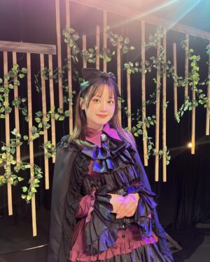 Yui Ito Instagram - ⁡
舞台「イリス・ノワール -禁樹のミエリ-」
⁡
全公演終演致しました。
ご来場誠にありがとうございました🐈‍⬛💫
⁡
第一弾を経て、続編が上演出来たことも嬉しいですし
第二弾もこうして大成功で終える事が出来て
心からホッとしています。
全ての方への感謝の気持ちでいっぱいです。
⁡
また、お会い出来ますように。🐈‍⬛🐈‍⬛🐈‍⬛
⁡
#ILLUMINUS #イルミナス #イリスノワール #クアチル #黒猫 #黒魔術 #伊藤優衣
