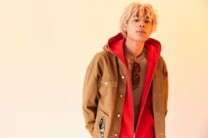 Yuito Takeuchi Instagram - 5月4日はオレンジジュースの日なんだって🍊
炭酸水飲みます。
@nylonjapan