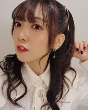 Yuka Nishio Instagram - ライブ以外で広町七深役 西尾として出る時、50％くらい広町ヘアー(ハーフツイン)してる気がする。
ハロウィンなピアスもつけて指にもいろいろつけてるんるん
#バンドリ #ガルパ #ハーフツイン #ANNASUI