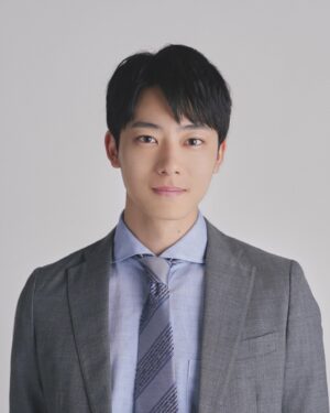 Yuki Inoue Instagram - ・
ドラマ「何曜日に生まれたの」
江田悠馬役で出演させて頂きます。

野島伸司さんオリジナル脚本ということで
日々その世界観を全身で感じながら過ごしています、木曜日生まれの井上です。
そして学生ぶりに必死にサッカーを練習しています。
是非お楽しみに〜！

8月6日(日)スタート 
毎週日曜よる10時放送です
#何曜日に生まれたの
#ABCテレビ #テレビ朝日 系全国ネット