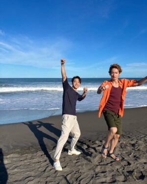 Yuki Inoue Instagram - ・
ホントの海
キャプテンと⚽️

@nan_uma_abc