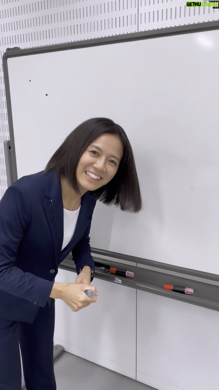 Yukiko Shinohara - 6.8K Likes - マネージャーよりクイズです🤠
今日はテレ朝さんにお邪魔しています!
とっっても豪華な声の出演をいただきました🤩✨
さて、この方は誰でしょう?
是非、音声をオンにしてみて下さい😆
今夜、10月18日21時〜初回スペシャル、いよいよです!
この後、YouTubeとTELASAでの生配信もお楽しみに❣️相棒公式インスタグラムで裏側がのぞけちゃうかも?です🤭🤭 @aibou_official
#相棒22 #テレビ朝日 #生配信ライブ