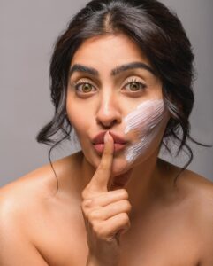 Actress Yukti Kapoor HD Instagram Photos and Wallpapers June 2024