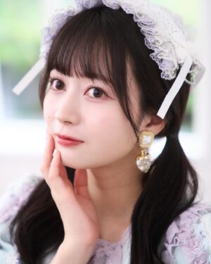 Yuna Ego Instagram - ⁡
卒業記念写真集の発売日でした🌟
思い出が詰まったアルバムみたいな写真集です🫶🏻
衣装をきたグラビアページがお気に入り〜！
形に残せてよかった！！