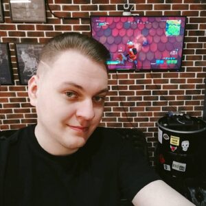 Yuriy Khovanskiy Instagram - Боже мой, наконец-то открыли барбершопы! Если вы обросли так же сильно, как и я, то бегом в @poddbs - каждому из нас необходимо освежить башку после самоизоляции.