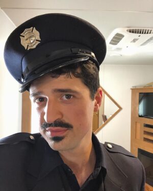 Yuriy Sardarov Instagram - Getting more into selfies!! #season8