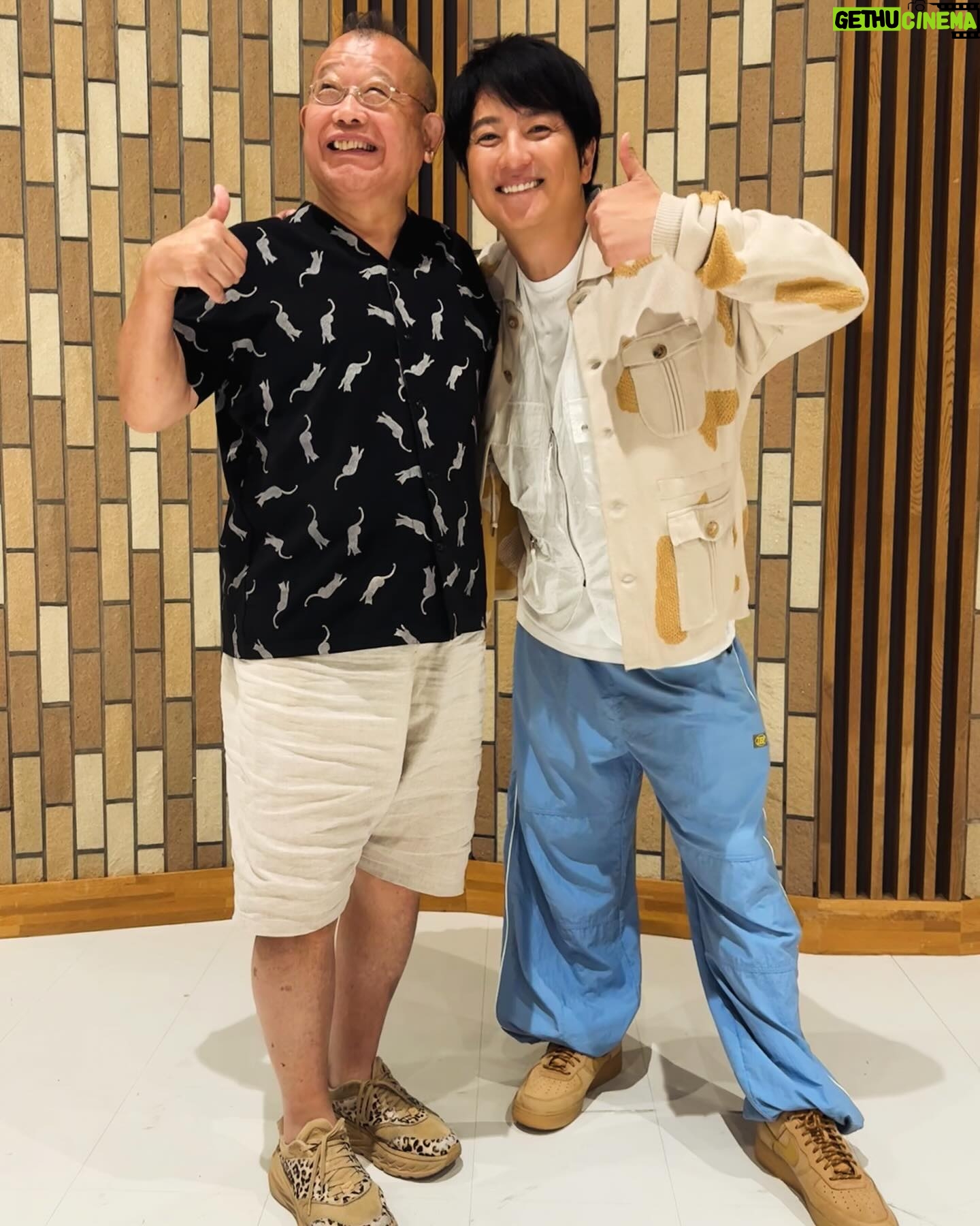 Yusuke Kamiji - 4.6K Likes - 酔拳の達人🍶
#👅3
@shofukuteitsurube