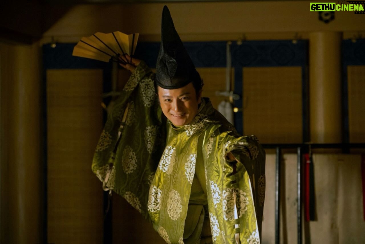 Yusuke Kamiji - 6K Likes - 諦めて開き直ってるんじゃなくて飲み込んで今を素で生きる道綱をやろ
#藤原道綱 #光る君へ #nhk #大河ドラマ
て、最初に台本を読んだ時に思った事(あとはstaff共演者におんぶに抱っこです🙇)
これからも作品や道綱を可愛がって頂けるよーに皆の力や助言を頂きながらがんばります
🔥
本日もご視聴ありがとうございました♪