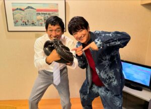 Yusuke Kamiji Instagram - 私を芸能界に引っ歯った人
#お笑い怪獣
