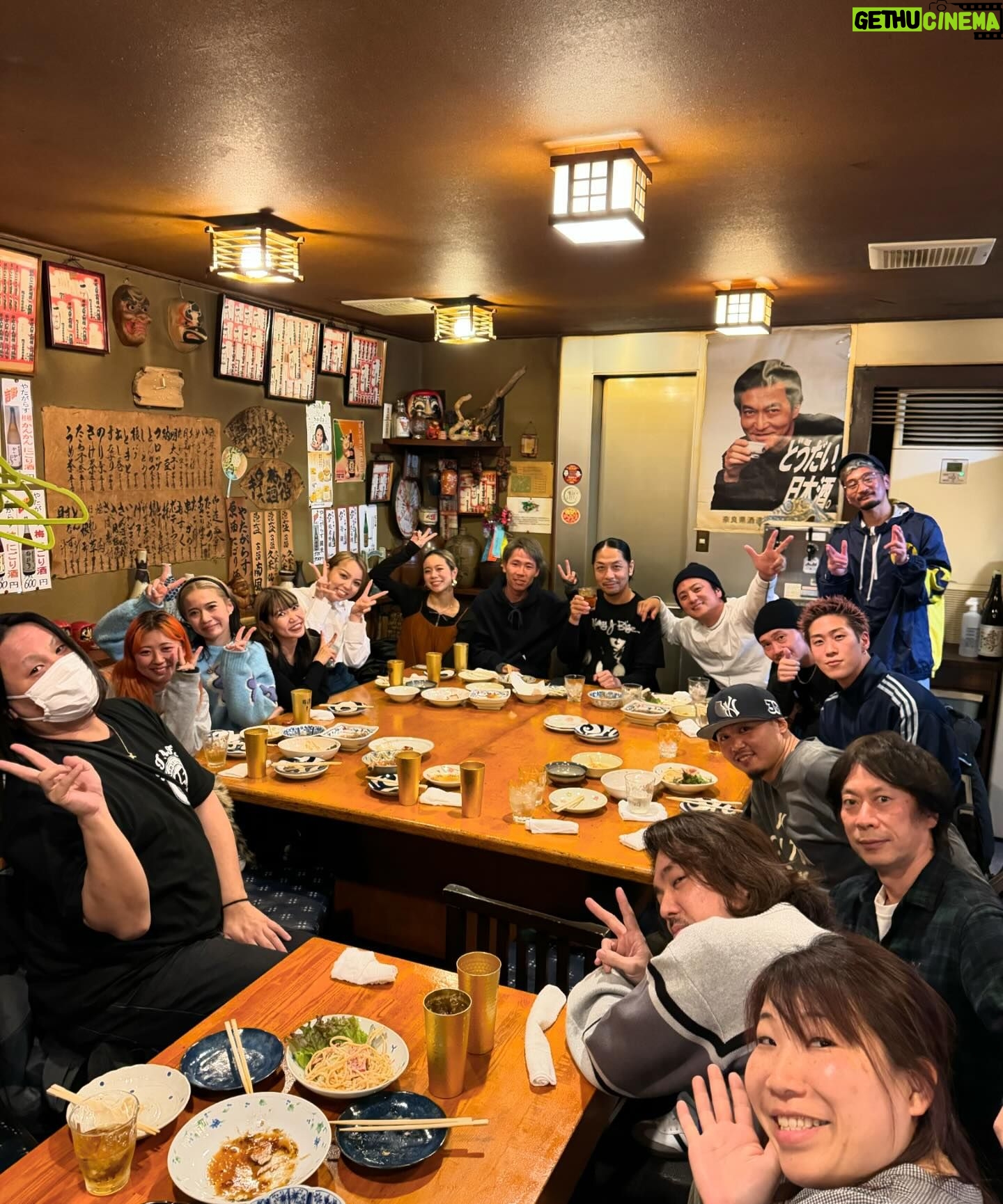 Yusuke Kamiji - 5.4K Likes - うちの修学旅行生達が福岡へ向かっております🚄皆さんよろしくお願いしめんたいこ
@tictacoya
@kin3bsb
@fune1987
@ksuu0210
@yua_1016
@sakurak0zawa_
@momo_troublepeach
@ruka_madrit
@gpgaki