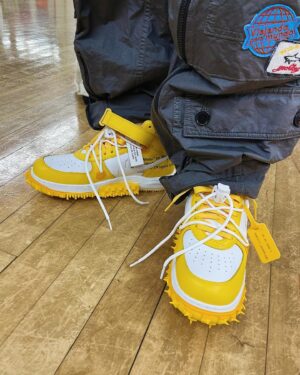 Yusuke Kamiji Instagram - 蹴り上げましょか⛸️
