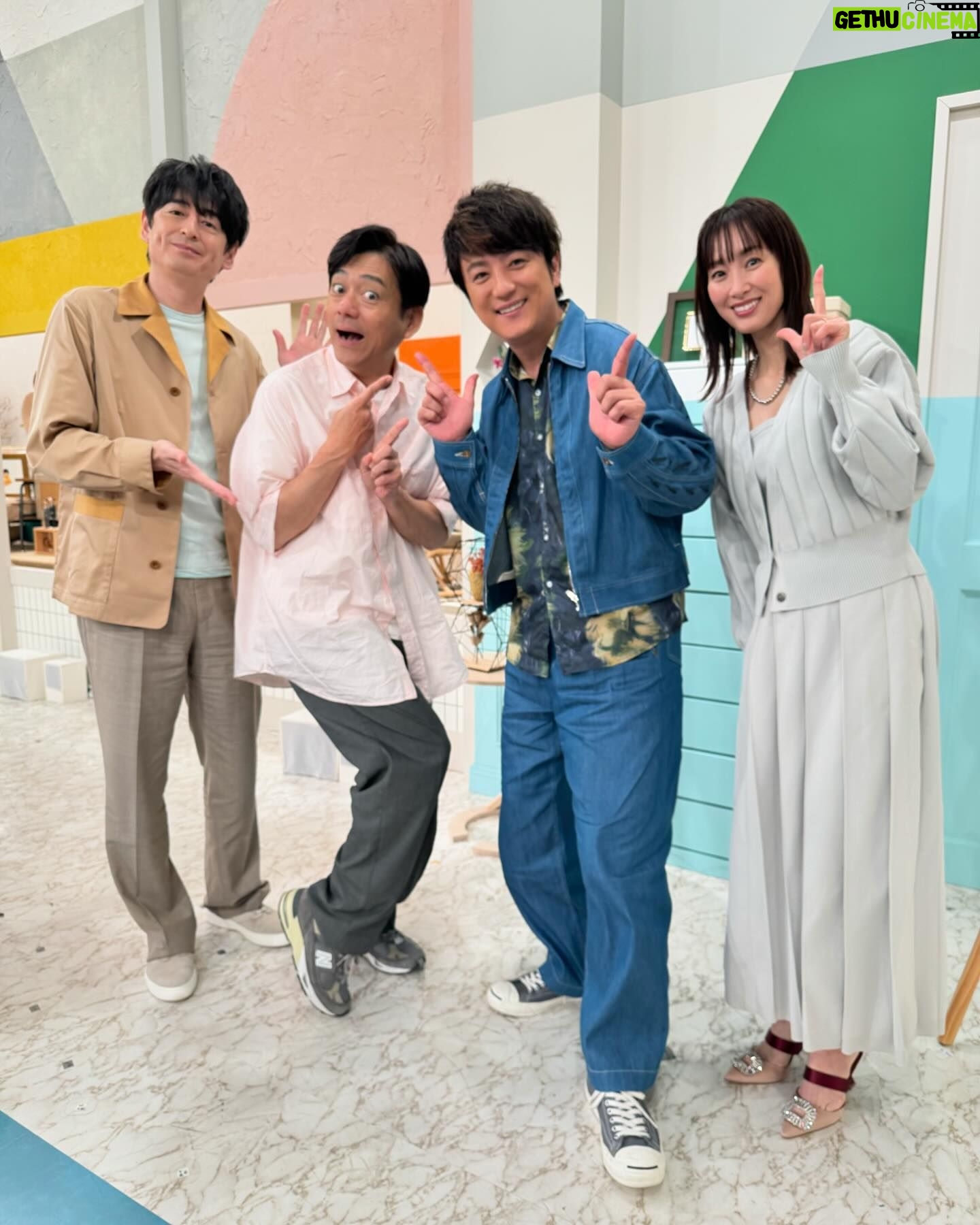 Yusuke Kamiji - 4.8K Likes - あったかいstaff、共演者、海老パスタぁざした
#あさイチ
マスクした音声さんが耳元で『お久しぶりです』て振り返って『もしかしてナベさん⁉️』て22年ぶりでもすぐ分かりました
2枚目
僕の戦友ですw
#ウルルン滞在期間
全裸で人が吐いたやつ食べて火山🌋噴火した奇跡の2週間
