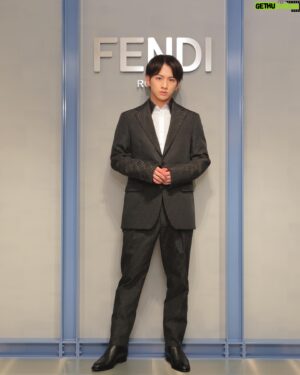 Yusuke Sato Instagram - 2月11日にオープンするFENDIの
国内最大級フラッグシップストア
「パラッツォ　フェンディ　表参道」
に行ってきました！！

メンズ、レディース共に
とても魅力的で
他にもホームアクセサリーなどもあって素敵でした🙏✨

ありがとうございました☺︎ 

@fendi 
#PalazzoFendiOmotesando
#FendiSS23