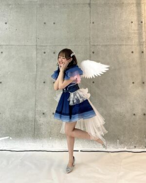 Yuuki Wakai Instagram - 3日間の劇場版舞台挨拶ありがとうございました🌈
⁡
羽生えたこの衣装が可愛すぎるのでまだまだ載せます♡
⁡
こちらも信頼のオサレカンパニー様！ @osarecompany 
天才でございます！！🥹✨️
⁡
羽が生えた状態で舞台に立つのはかなり珍しかったから
今日来たみんなは貴重だよ😉
⁡
⁡
#i_Risアニメ
#全国劇場公開中
#みんな観てね
#アイドル衣装
#オサレカンパニー