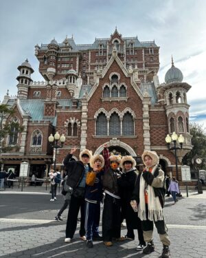 Yuuri Instagram - 男だけでディズニー！！！