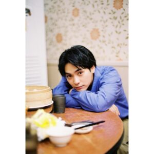 Yuya Yagira Instagram - ついに解禁になりました😎
30歳を記念したアニバーサリーブック『#やぎら本』
2020年6月27日発売決定‼️
詳細はコチラ
http://www.stardustpictures.co.jp/book/2020/yagirabon.html

#やぎらさんがいっぱい詰まった本
#柳楽優弥
#アニバーサリーブック
#はじめてのパーソナルブック
#来年発売！
#スペシャル版も発売予定
#やぎら本
#スーパームービースターなんつって
#やぎら第2章
#やぎらセカンドシーズン