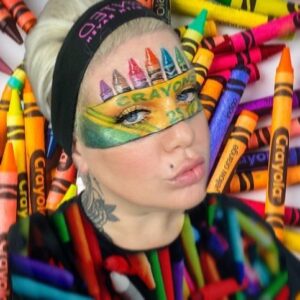 Yvonne MacInnis Instagram - Crayola could never 🖍 

Anybody else use items around the house as “makeup” when you were younger? I also had a stint with what I like to call ketchup-gore 🍅🔪🩸

Tune in this week for @paintedwithraven I can’t believe it’s the semi-finals points are double or nothing and I’m throwing everything I got at this one!!!! 

@worldofwonder @wowpresentsplus @itsravenhunty_ @paintedwithraven @rupaulsdragcon @rupaulofficial #makeupcompetition #makeupartistry #creativemakeup #creativemakeupartist #crayola #crayons