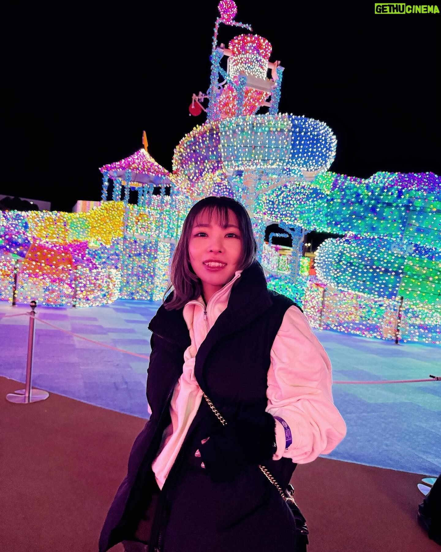 ZAQ - 758 Likes - @よみうりランド
ちょっと前にいってきました。
ジェットコースターがめちゃくちゃ楽しかったデス😚
イルミネーションもとっても綺麗でした✨
