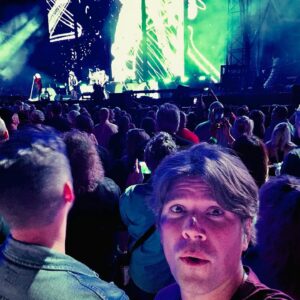 Zac Hanson Instagram - Had an amazing time at the @defleppard show last night as the #TU football stadium. @rickallenlive hooked our group up with great seats, and then commenced to host a rock master class. 👏🏼👏🏼👏🏼