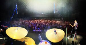 Zac Hanson Instagram - Thought I would share the view from my throne tonight. Only one show left in #brazil see you on the 21st in Rio!