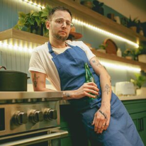 Zach Kornfeld Instagram - Without A Recipe the LIVE Special is coming on December 14th👨‍🍳 

Get your tickets now at tryguys.com/LIVE 🎟️ 

#tryguys #withoutarecipe