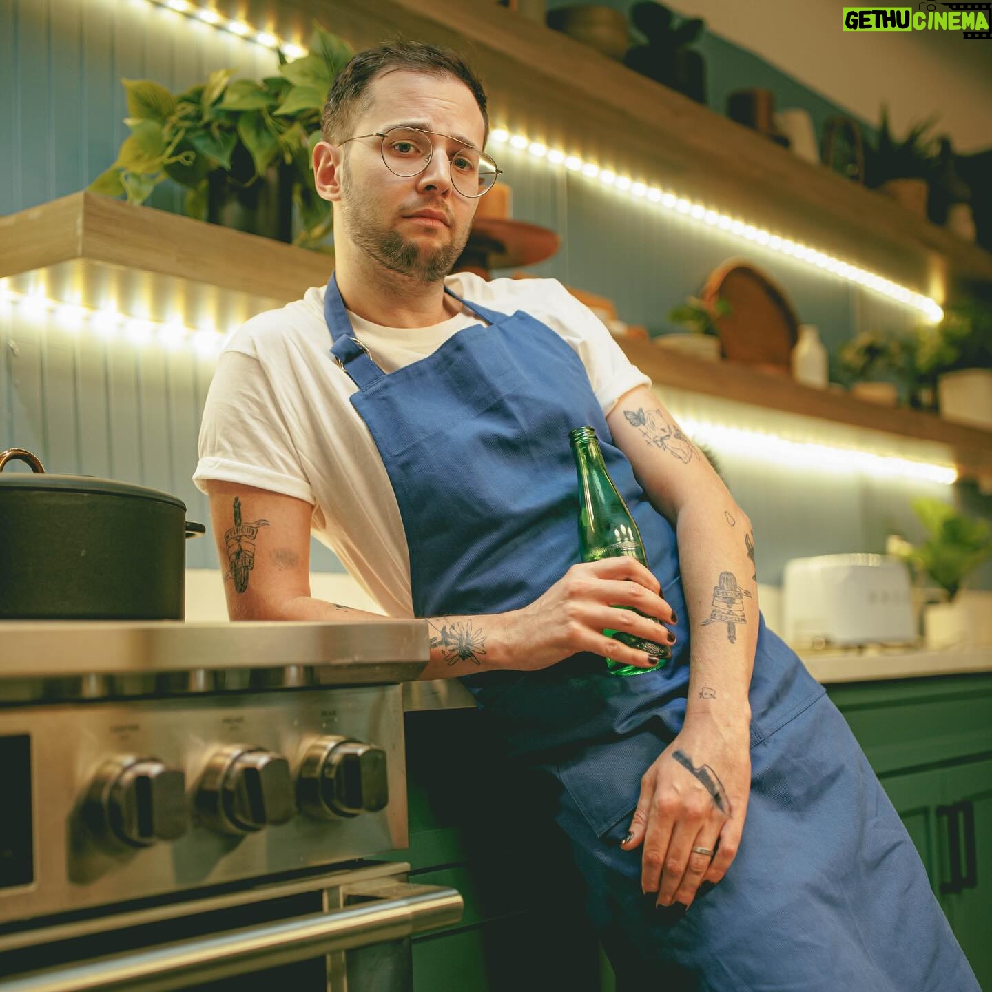Zach Kornfeld - 73K Likes - Without A Recipe the LIVE Special is coming on December 14th👨🍳
Get your tickets now at tryguys.com/LIVE 🎟️
#tryguys #withoutarecipe
