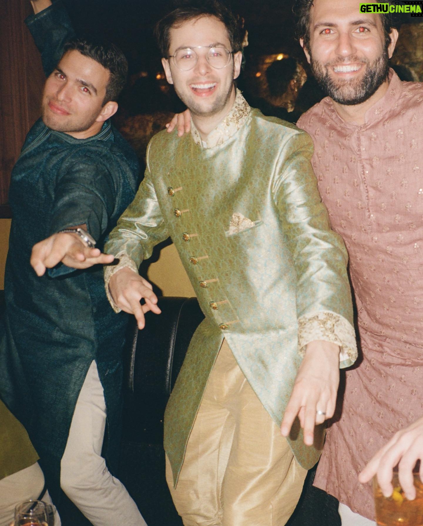 Zach Kornfeld - 230.2K Likes - Honestly cooler than what I wore to my own wedding.