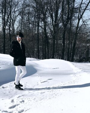 Zach Page Instagram - вeaυтιғυl тιмe ιn υpѕтaтe ny, neхт ѕтop verмonт тo celeвraтe тнe new year✨❄️🌛