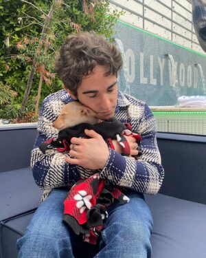 Zachary Gordon Instagram - I’ll never let go Jack. I’ll never let go… 🛳♥️🐶