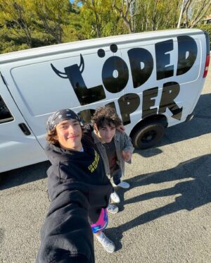 Zachary Gordon Instagram - Linked up w/ Rodrick’s doppelgänger