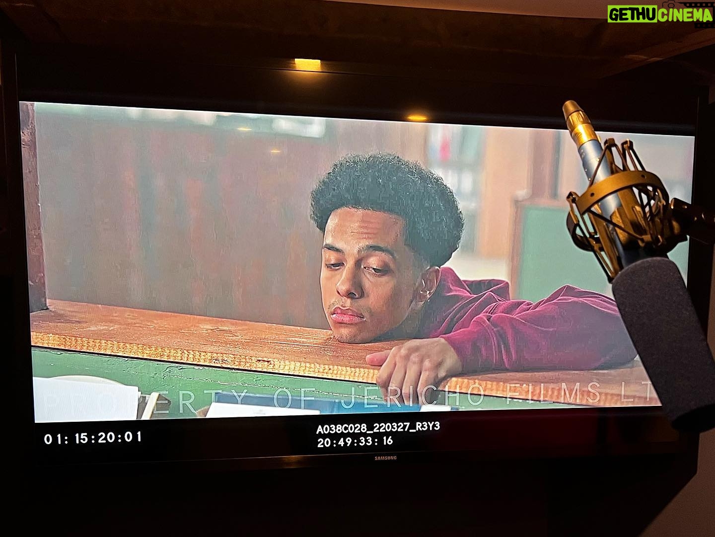 Zack Morris - 6.3K Likes - Officially wrapped on my movie ‘Jericho Ridge’! Playing ‘Monty Temple’ was such a dope experience. I can’t wait for everyone to see the finished product on the big screen. I won’t say too much about the movie, but what I will say, is that IT IS GOING TO BE WILD! Keep your eyes peeled for more Jericho news, you’re not going to want to miss it ✌🏽🎥 🍿