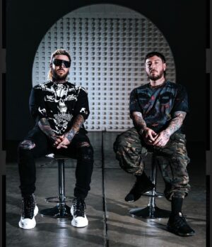 Zacky Vengeance Instagram - I sat down w my friend @bobbyschubenski of @blackcraftcult to discuss 👽🛸🔥🎶 and what we are working on together.  Link in bio