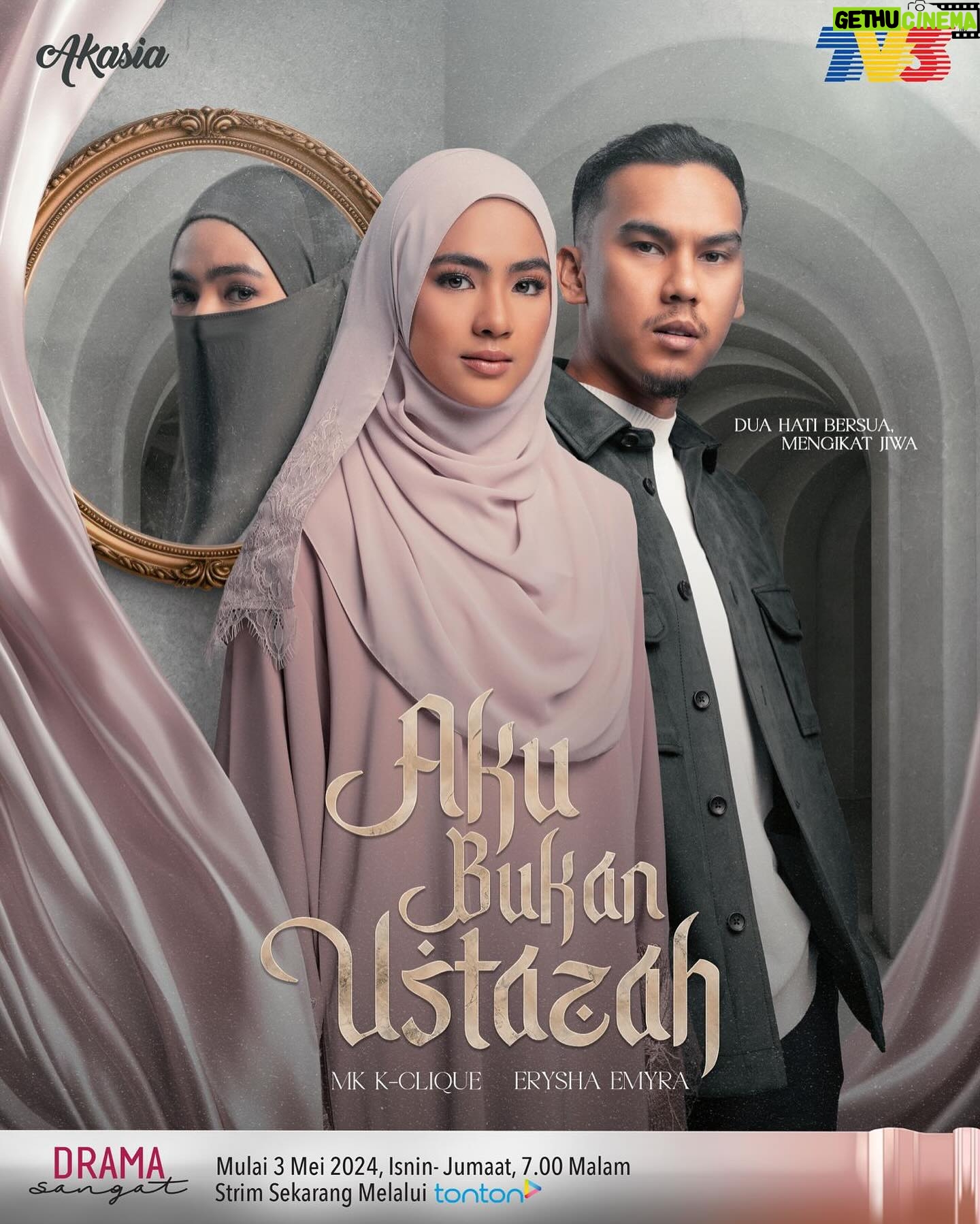 Zahiril Adzim - 3.3K Likes - Kalau sudi, jemputlah tonton. Lagi pun jarang - jarang, kan?
Kita ni cuma tumpang sipi - sipi je tau. Orang kata tukang penambah perencah & rasa.
Tapi perencah rasa apa yang kita tambah tu? Manis ke? Masin ke? Boleh jadi pedas dan panas? Heh!
For me to know and for you to find out 😎
p/s : Minggu lepas dah start dah 1st ep sebenarnya.