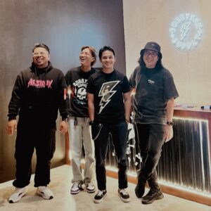 Zahiril Adzim Instagram - Last week at @bobbysansupply ⚡️