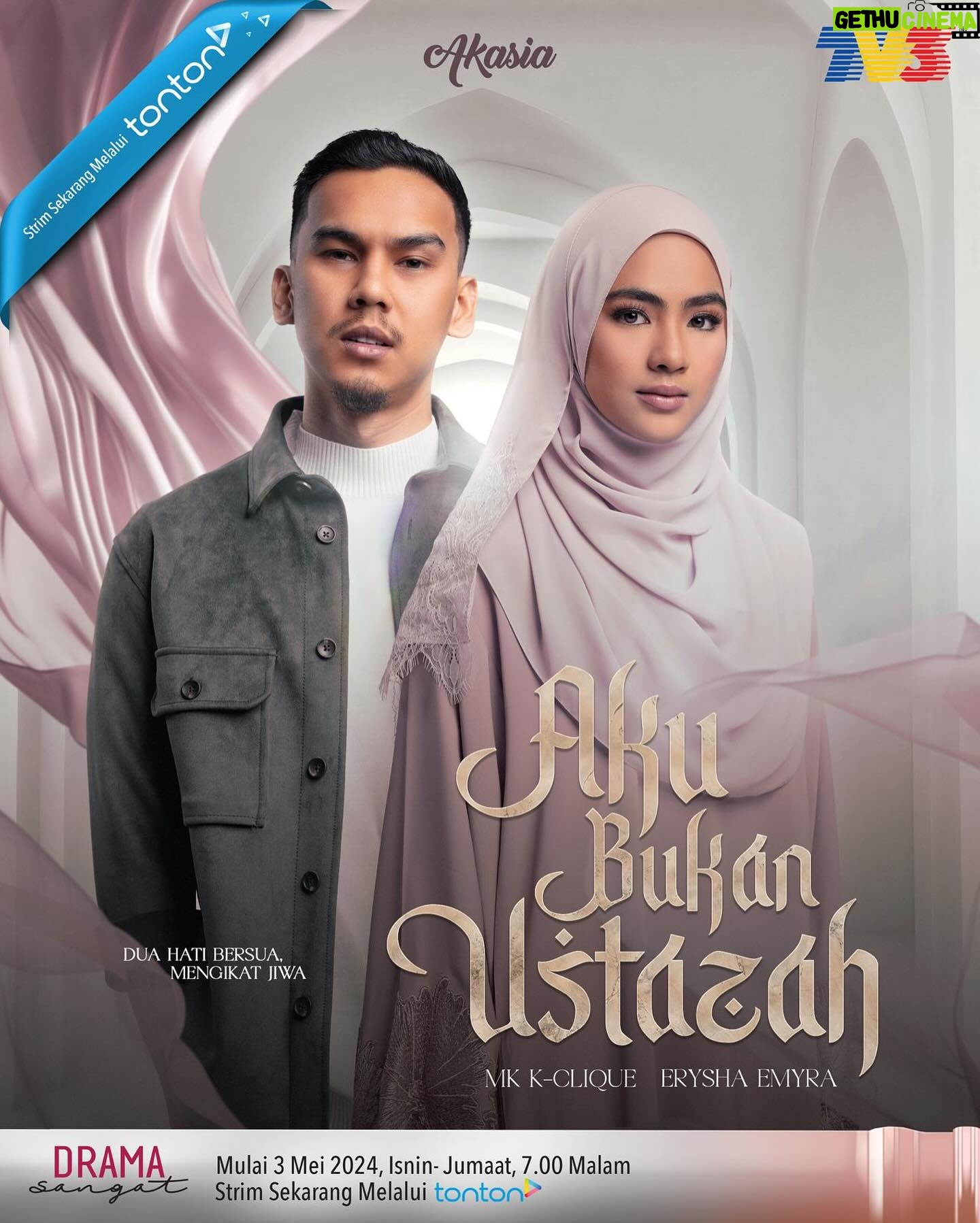Zahiril Adzim - 3.3K Likes - Kalau sudi, jemputlah tonton. Lagi pun jarang - jarang, kan?
Kita ni cuma tumpang sipi - sipi je tau. Orang kata tukang penambah perencah & rasa.
Tapi perencah rasa apa yang kita tambah tu? Manis ke? Masin ke? Boleh jadi pedas dan panas? Heh!
For me to know and for you to find out 😎
p/s : Minggu lepas dah start dah 1st ep sebenarnya.