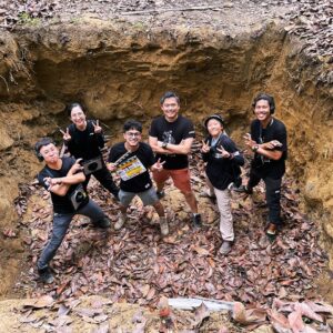 Zahiril Adzim Instagram - It’s a wrap for #MartabatMisiBerdarah alhamdulillah! 

What a journey, what a sick ride! Big thanks to my buddy, my sifu @adrianteh19 for giving this opportunity and believe in me to co-direct with him. Through out this journey, i learned a lot. Thanks to @act2pictures and the whole team for the past 30 fun days of shoot.

Not to forget, my fellow actors sebab sudi involve dalam project ni. Line up yang best, fun, kepala sempoi semuanya. Semoga ada rezeki untuk kita bekerjasama lagi.

I had fun.
Nanti kita sembang lagi.