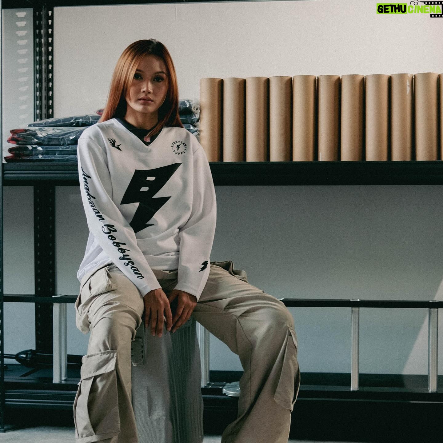 Zahiril Adzim - 4.1K Likes - Ready? Online release @ www.bobbysansupply.com, 12pm ⚡️
Ouh, btw thanks to everyone who came and support our store soft launch yesterday! Have a good weekend, have a good rest!
Don’t forget to catch us live on Tik Tok tonight @ 9pm!