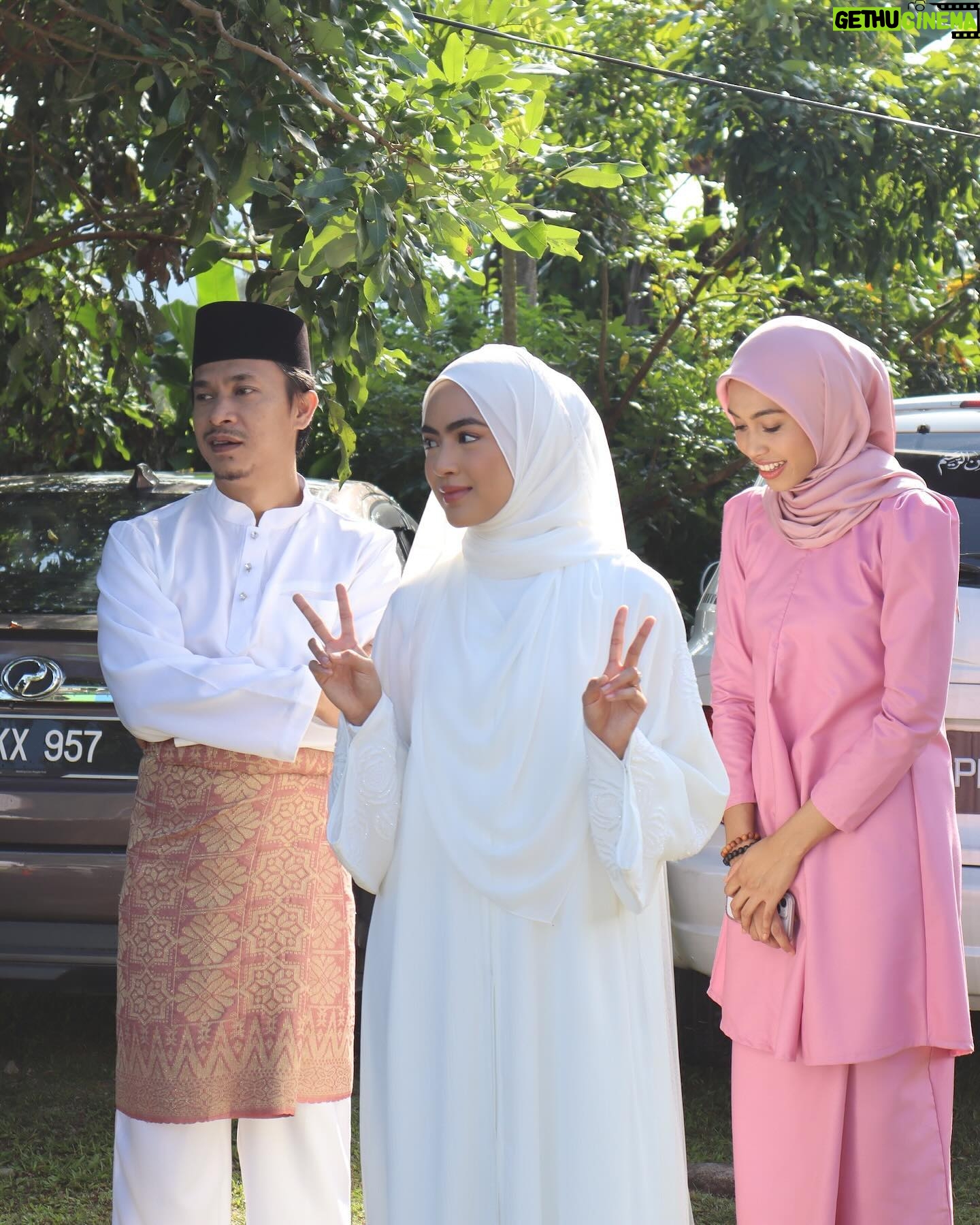 Zahiril Adzim - 59.9K Likes - Betul ke Aminah kahwin dengan Dr Omar? Atau mungkin hanya mimpi semata mata 🫣🤭
#AkuBukanUstazah
#AkasiaTV3