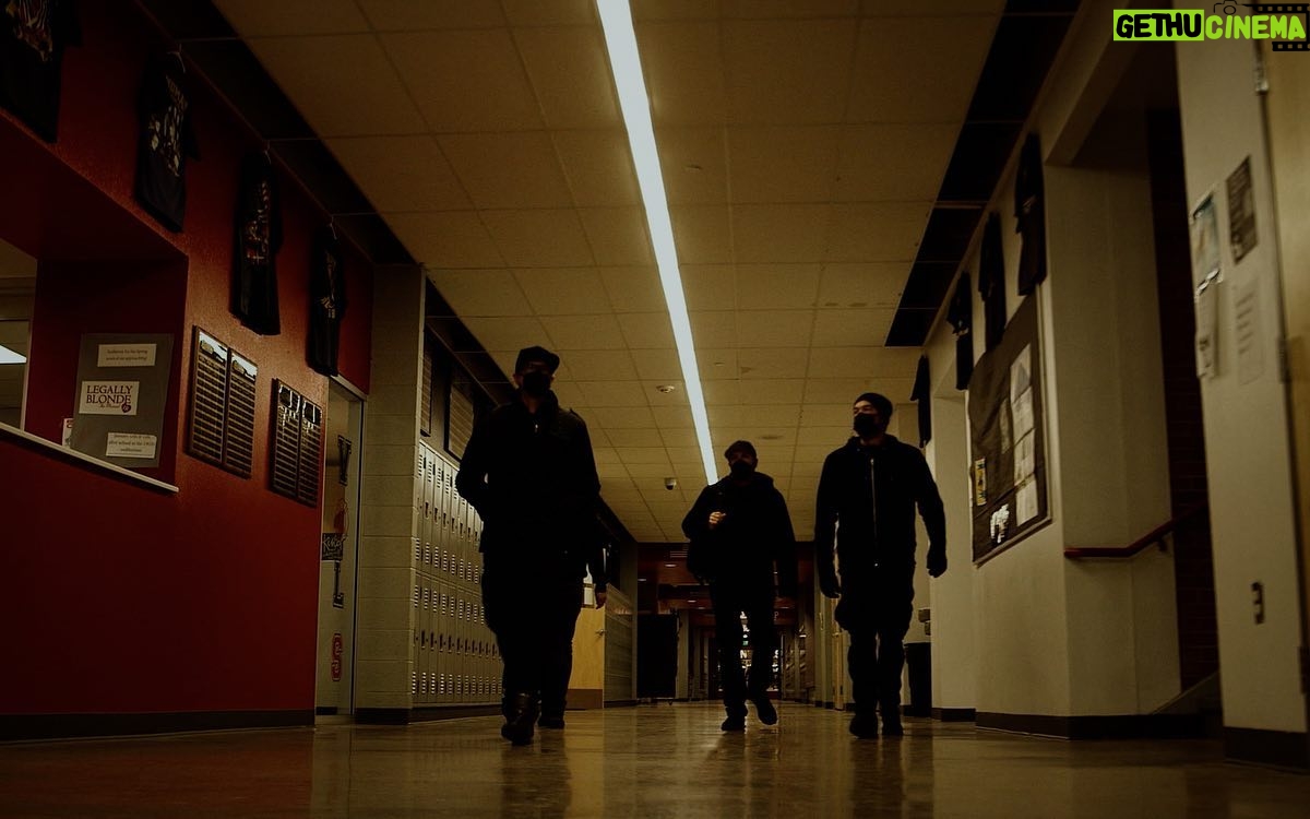 Zak Bagans - 40.4K Likes - NEW #GhostAdventures This is the 1st time ever we have investigated an operating school that is built on top of a burial ground where students & faculty are having bothersome paranormal experiences.
“Lost Souls of Kingman” premiere’s TOMORROW 10/9c @travelchannel stream on @discoveryplus