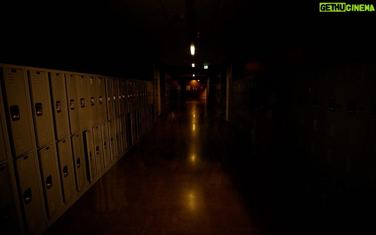 Zak Bagans - 40.4K Likes - NEW #GhostAdventures This is the 1st time ever we have investigated an operating school that is built on top of a burial ground where students & faculty are having bothersome paranormal experiences.
“Lost Souls of Kingman” premiere’s TOMORROW 10/9c @travelchannel stream on @discoveryplus