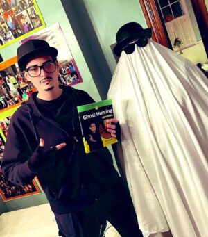 Zak Bagans Instagram - Impressive costumes yall. Id say my Top 10 pics whats urs? 👻🔦#HappyHalloween