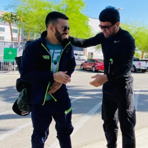 Zarrukh Adashev Instagram - К @ufc ростеру присоединился ещё один боец из Таджикистана и это мой брат Таджикский  Танк @loikradzhabov поздравляю тебя брат ❤️🫂 и вес Таджикистан 🇹🇯 ба пеш
