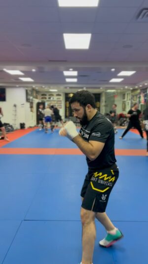 Zarrukh Adashev Instagram - Don’t let ppl to kill your confidence 💪🏻👊🏻