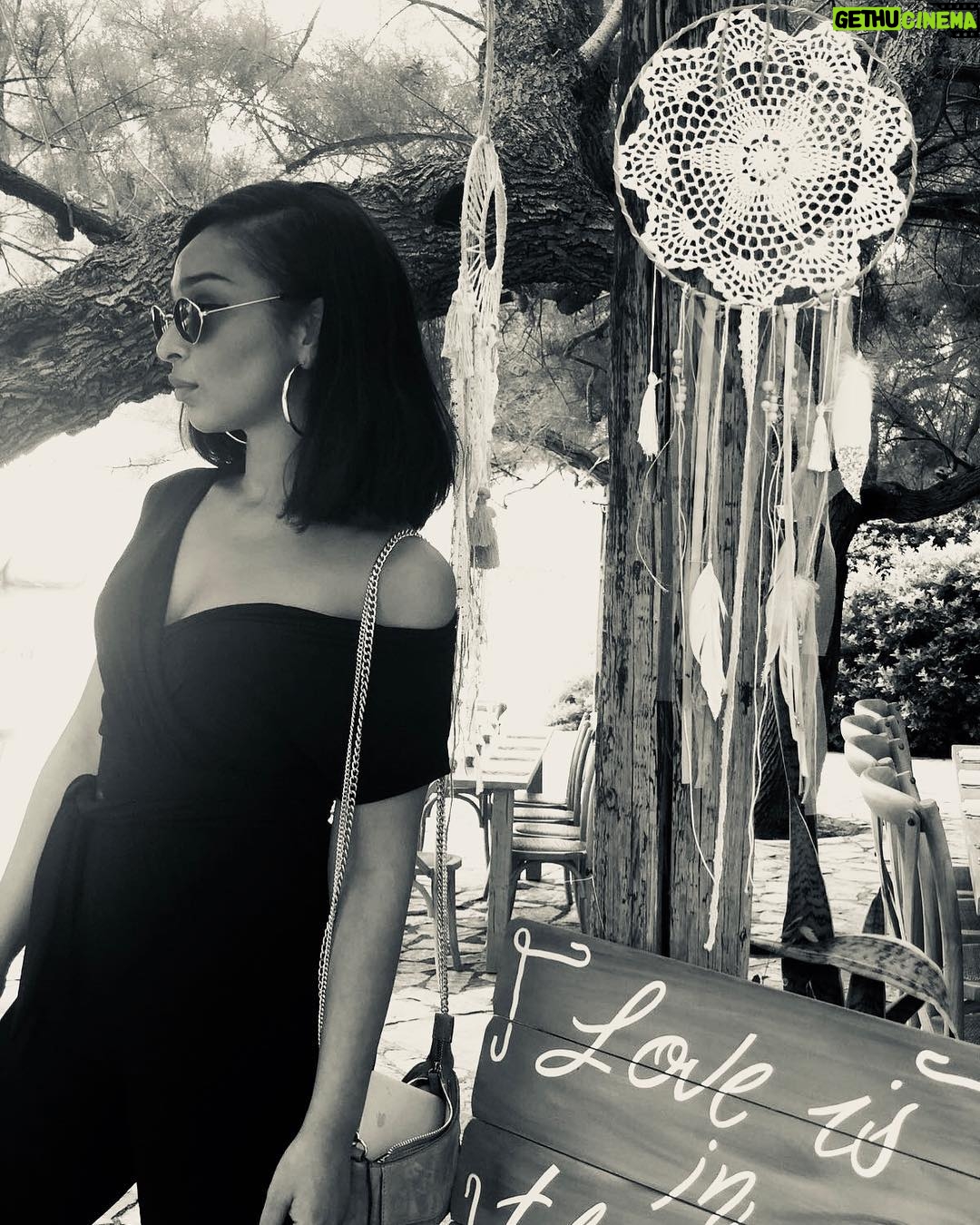 Zayra Setouty - 866 Likes - DƩpart en vacances imminent !!! Vous avez prƩvu quoi vous ?