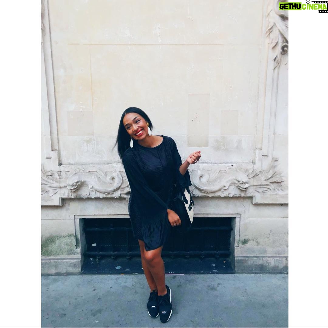 Zayra Setouty - 670 Likes - šš½āāļø