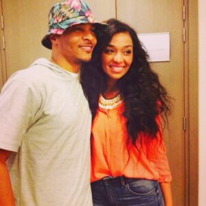 Zayra Setouty Instagram - Entre deux promos on fait de jolies rencontres T. I  #Arista #Sonymusic